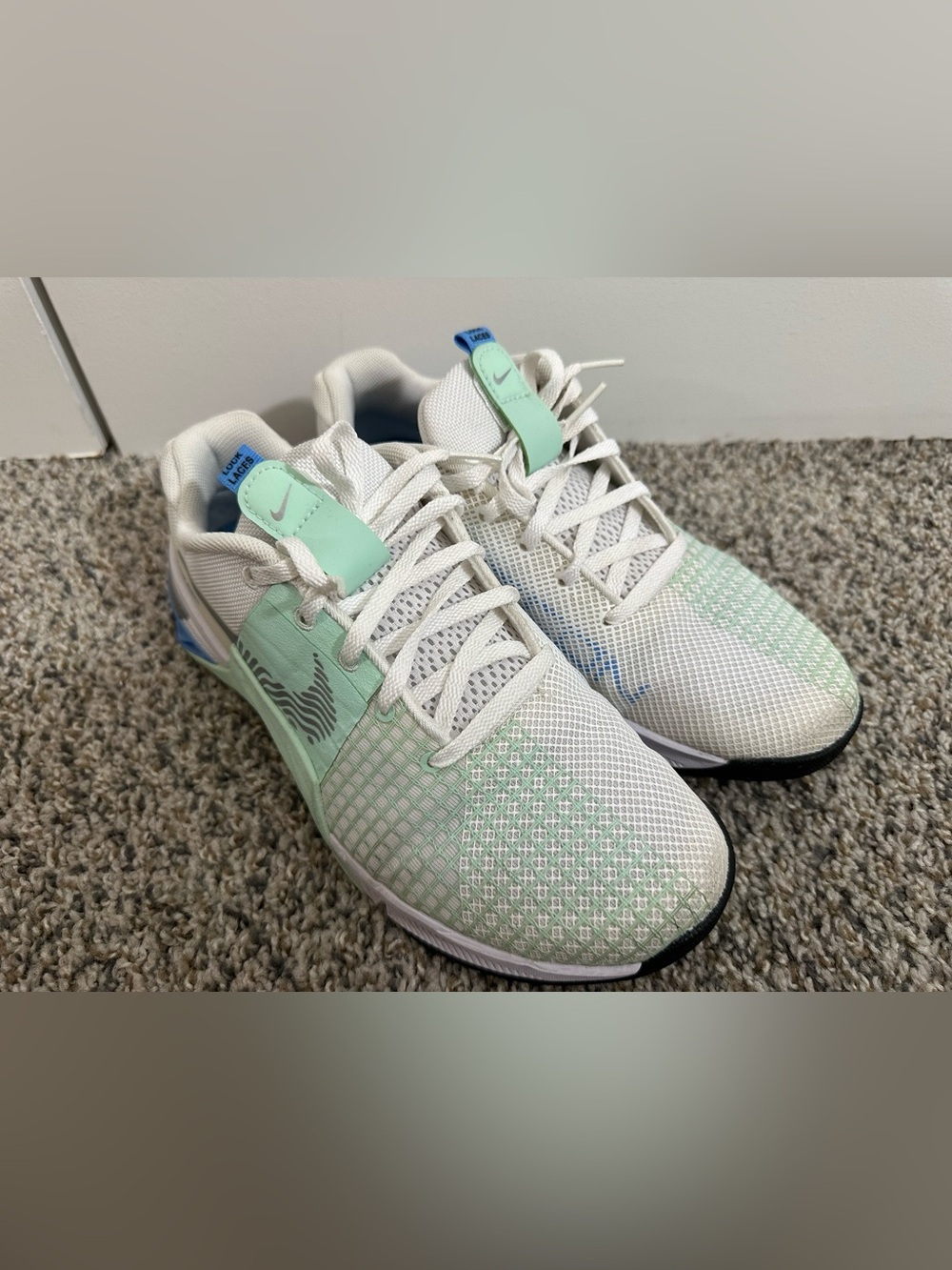 Nike Women's Metcon White and Mint Green Mesh Training Sneakers